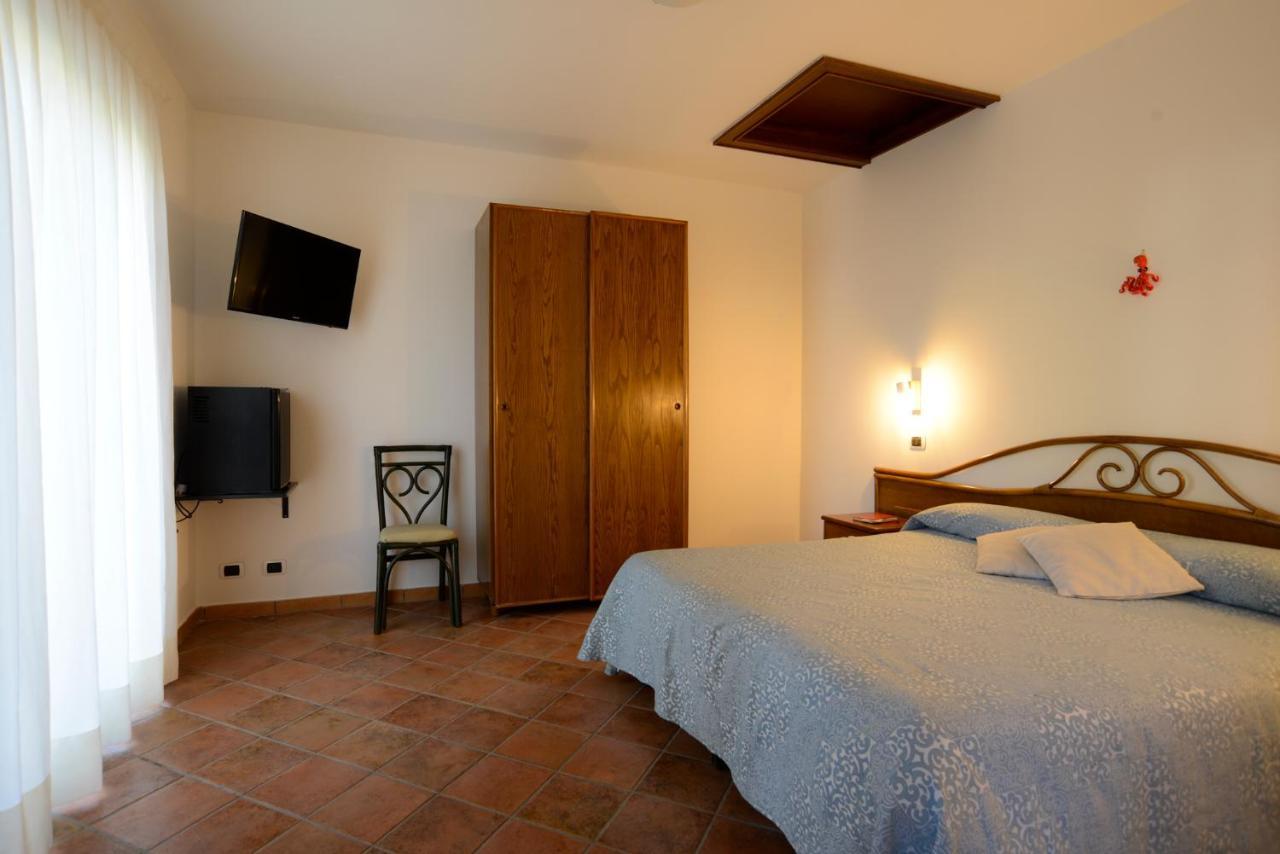 Agriturismo Piccolo Canyon Apartman Piano di Sorrento Kültér fotó